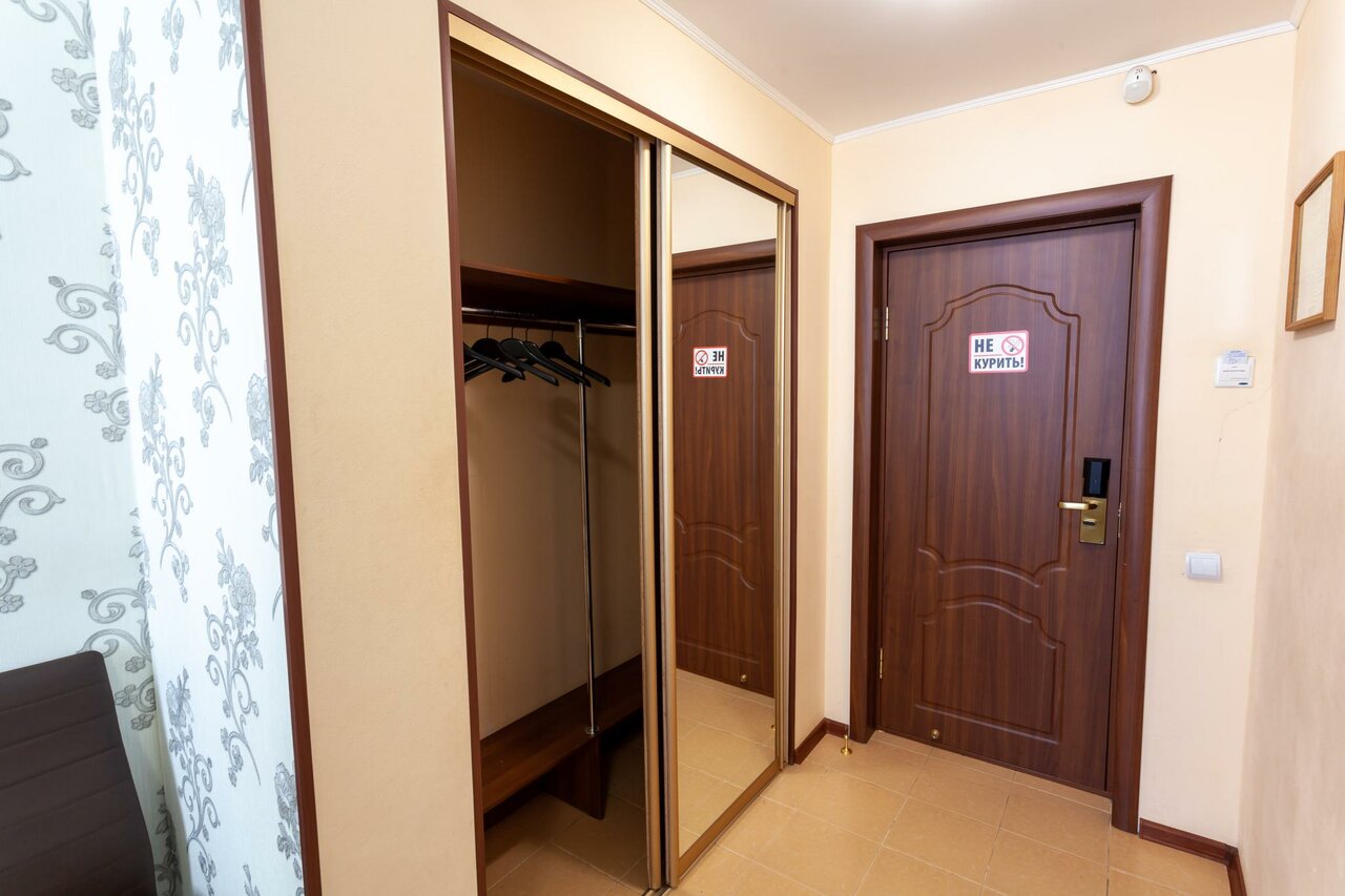 Гостиница Космос Комсомольск-на-Амуре-230