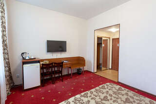 Гостиница Космос Комсомольск-на-Амуре Большой двухместный номер с 1 кроватью-12