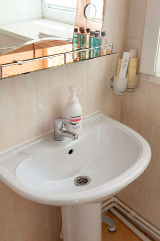 Гостиница Космос Комсомольск-на-Амуре Двухместный номер Делюкс с 1 кроватью-11